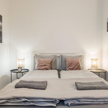 Industrial Fantasy Apartment Βουδαπέστη Εξωτερικό φωτογραφία