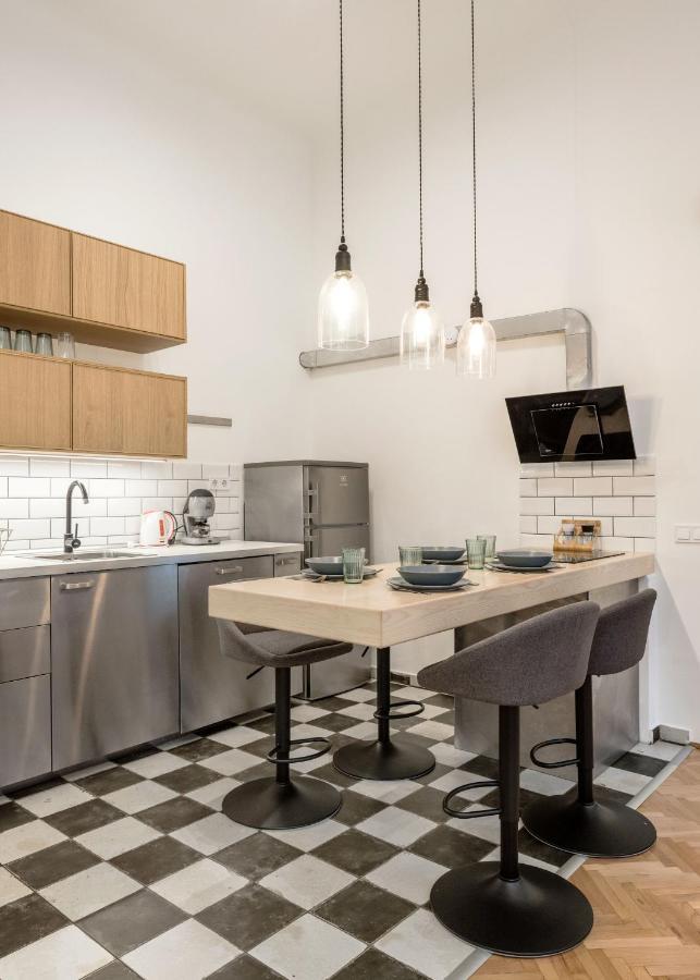 Industrial Fantasy Apartment Βουδαπέστη Εξωτερικό φωτογραφία