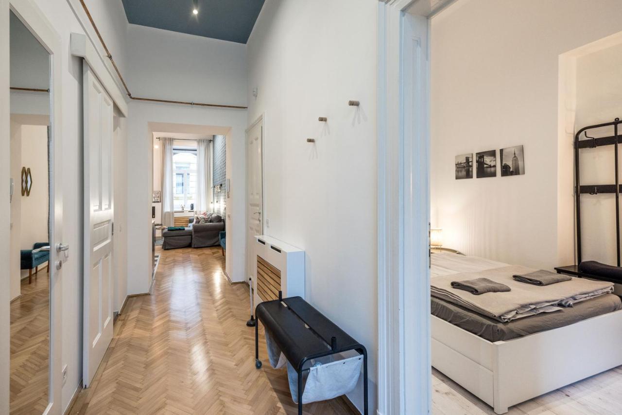 Industrial Fantasy Apartment Βουδαπέστη Εξωτερικό φωτογραφία